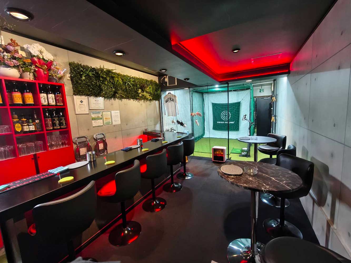 店内バーカウンター